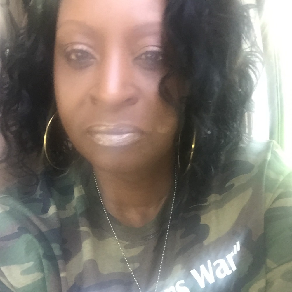 Meet your Posher, Teresa